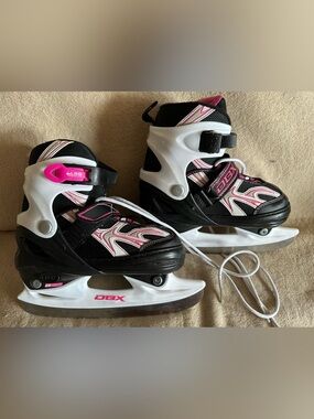 DBX Bolt Ice Skates Pink/Black/White Med Size 1-4 Adjustable Unisex Kid’s Skates